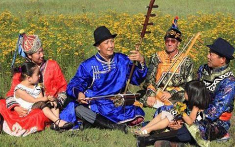 草原上升起不落的太阳吉他谱,蒙古族民歌歌曲,F调指弹简谱,新手弹唱